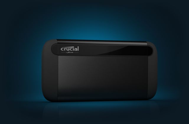 Crucial X8 2TB Portable SSD - Up to 1050MB/s - PC and Mac - USB 3.2  External Solid State Drive - CT2000X8SSD9